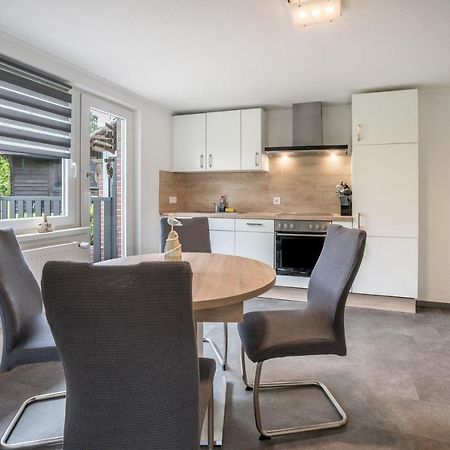 Ferienwohnung 9 Und 40 Thunum Экстерьер фото