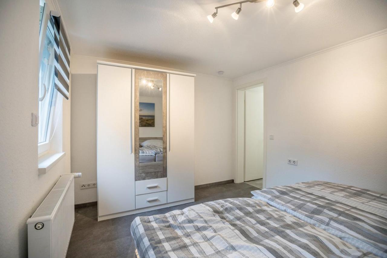 Ferienwohnung 9 Und 40 Thunum Экстерьер фото