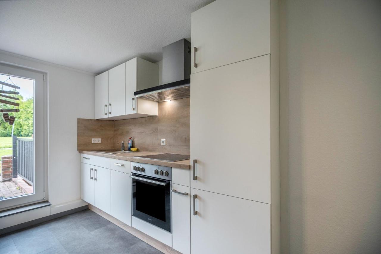 Ferienwohnung 9 Und 40 Thunum Экстерьер фото