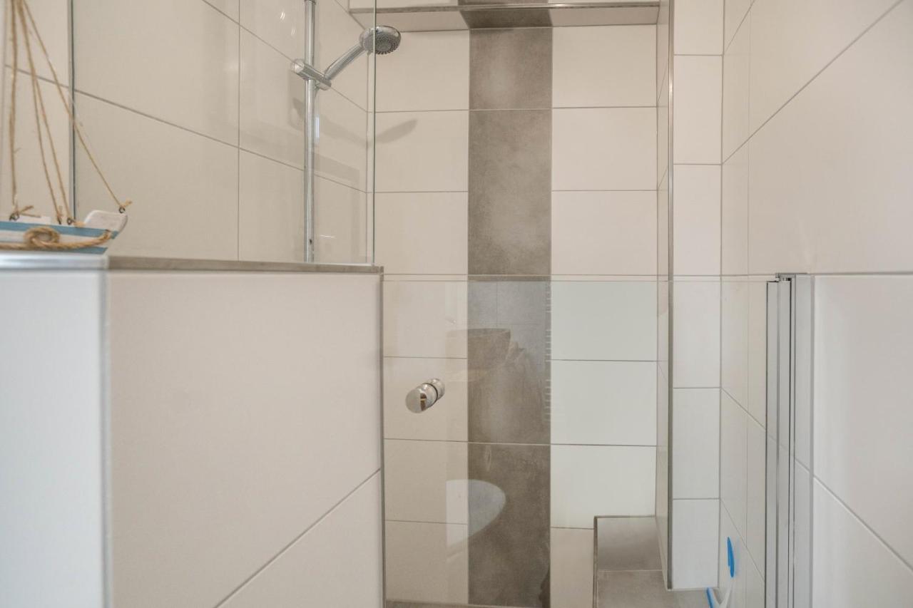 Ferienwohnung 9 Und 40 Thunum Экстерьер фото